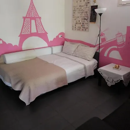 La Vie En Rose Holiday home