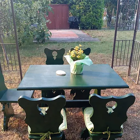 La Vie En Rose Castellalto