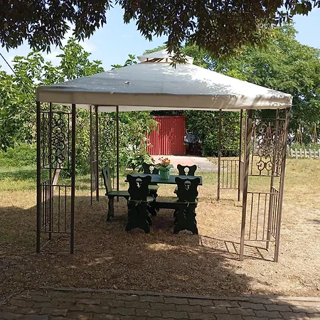 Feriehus La Vie En Rose Castellalto