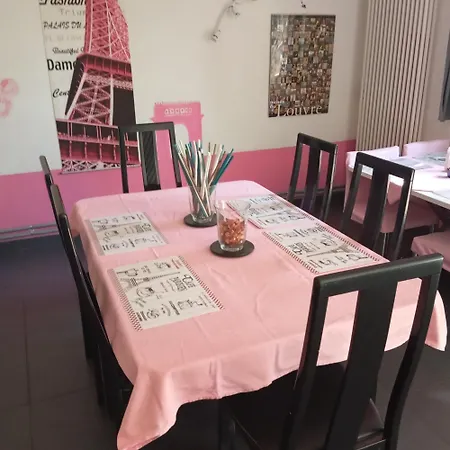 La Vie En Rose Castellalto